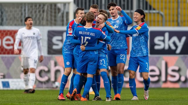 Holstein Kiel artwork 5