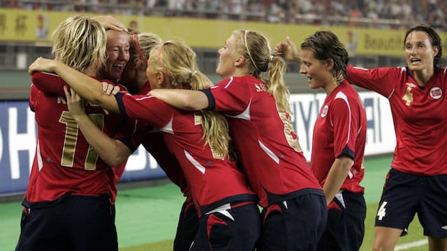 Norway Women artwork 4