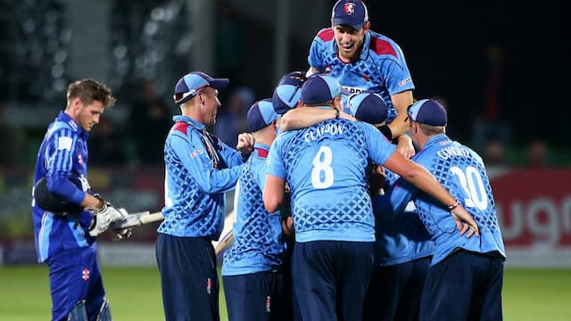 Kent Spitfires artwork 6