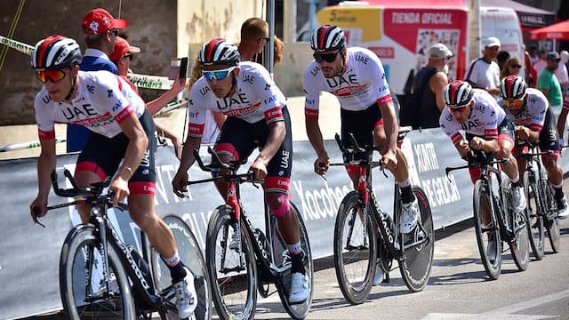 UAE Team Emirates artwork 6