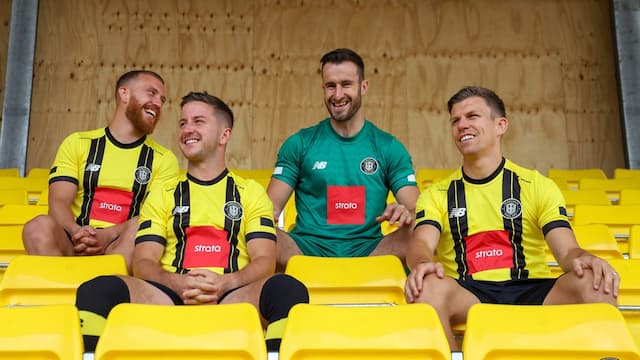 Harrogate Town FC artwork 6