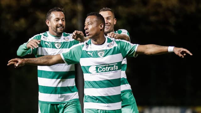 La Equidad artwork 6