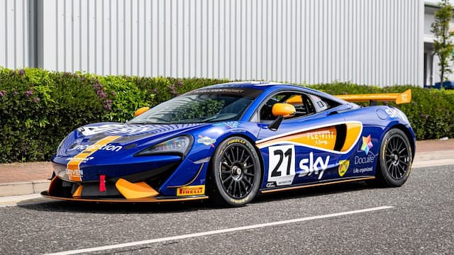 Balfe Motorsport GP4 artwork 6