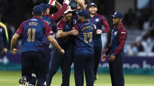 Northamptonshire Steelbacks artwork 7