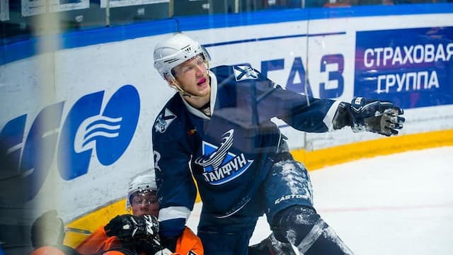 Admiral Vladivostok artwork 7