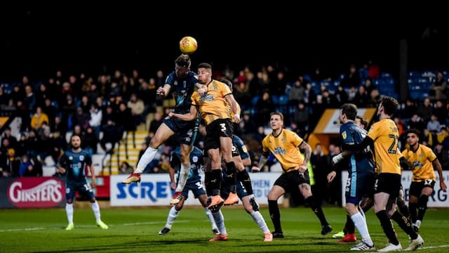 Cambridge United artwork 8