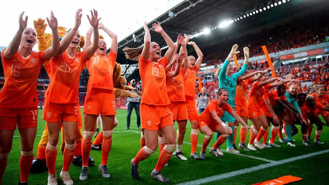 Netherlands Women artwork 5